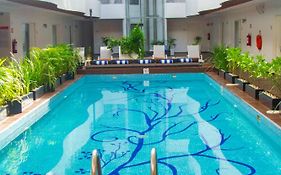 In Fashion Hotel & Spa (Adults Only)